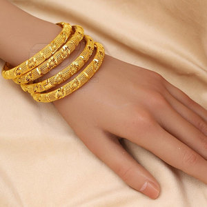 Bracelets traditionnels pour femmes, bijoux de créateur pour femmes, ensemble de bijoux tendance, personnalisé - Product Image 6