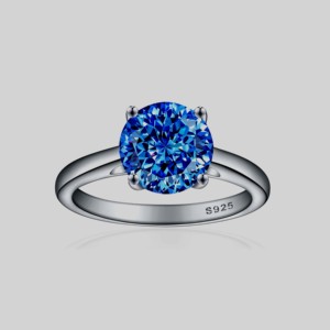 Anillo de piedras preciosas de cuarzo azul hecho a mano de Plata de Ley 925, regalo de boda de mejor diseñador para mujer, joyería de declaración de tendencia - Product Image 1