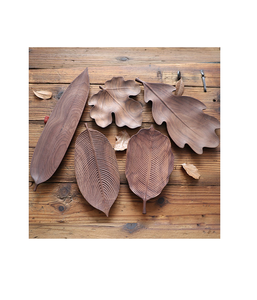 Usine de conception populaire Personnaliser la conception de feuille d'assiette de service en bois d'acacia pour les restaurants utilisent un produit de haute qualité - Product Image 6