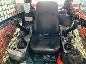 2022 SVL75-2 Tractor de ruedas 4x4 usado de alta calidad, con motor, caja de cambios y bomba, 70HP, alta productividad, venta al por mayor - Product Image 4