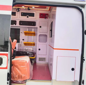 Ambulance à pression négative d'urgence JMC avec brancard et équipement auxiliaire EURO 5, longueur 3-8 m - Product Image 2