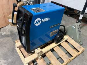 Compre con Confianza, Nuevo Robot de Soldadura Original Miller Millermatic 252, Paquete Completo, Multimodo, Garantía de 5 Años - Product Image 2