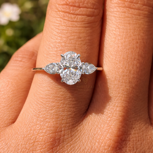 Bague en diamant 14 carats pour femme, forme ovale, trois pierres, 10k 14k 18k, bagues de fiançailles, diamant cultivé en laboratoire certifié IGI, bague unisexe - Product Image 2