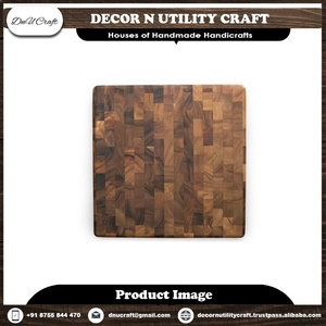 Tabla de cortar personalizada hecha a mano, madera Natural grabada, a la venta - Product Image 4