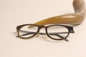 smartlight Eyewear Handmade Natural Buffalo Horn Glasses natural buffalo horn <b>eyeglass</b> <b>frames</b> unique design and comfortable wear - Product Image 3