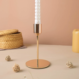 Ensemble de deux bougeoirs en or poli de style créatif pour la décoration intérieure et extérieure - Product Image 5