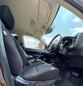 2017 MITSUBISHI OUTLANDER 7 SEATER Coche usado con volante a la derecha e izquierda con asientos de tela - Product Image 5