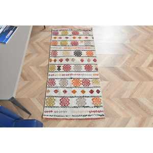 Alfombra Pequeña Kilim Vintage de 1.9x4 pies (57x123 cm), Alfombra Turca de Lana Blanca con Diseño Floral - Product Image 1