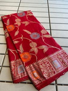 Saree en soie russe couleur étonnante avec Zari et Meenakari tissage Saree femme fabricant de mode et fournisseur de Surat - Product Image 2