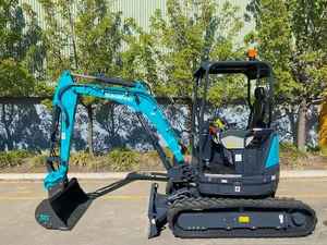 Miniexcavadora SunWard SWE25UF de 2.5 Toneladas, Excavadora Compacta con Motor Yanmar para Uso en Construcción y Agricultura - Product Image 2