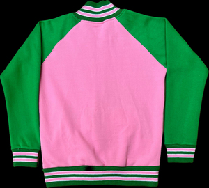 Veste universitaire en cuir de vache personnalisée OEM avec logo frontal, broderie en chenille, lettres varsity pour hommes, légère et écologique - Product Image 3