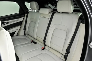 รถจักรยานยนต์ Jaguar F-Pace P400 S R-Dynamic ปี 2025 ที่ได้รับการรับรองว่าสะอาดและใช้งานมาอย่างเหมาะสม - Product Image 3