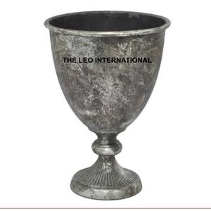 Florero moderno con diseño de forma ovalada de color plateado, metal de aluminio, artículos de lujo, florero artificial - Product Image 3