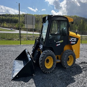 รถตักล้อยาง JCB ขนาดเล็ก อุปกรณ์ก่อสร้างไฮดรอลิก สีเหลืองดำ - Product Image 6