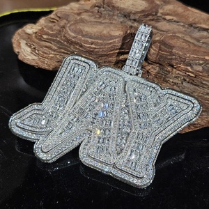 จี้เพชรโมอิสซาไนต์ VVS สั่งทำพิเศษ สไตล์ฮิปฮอป แร็ปเปอร์ ประดับเพชรเต็มชิ้น เครื่องประดับชั้นดี ชุบทอง เหมาะสำหรับเป็นของขวัญ ในราคาที่ดีที่สุด - Product Image 1