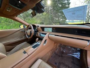 OFERTA ESPECIAL 2018 LE-X-US L-C 50-0H con Transmisión Automática y Motor V6 Touring - Product Image 4