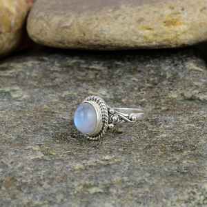 Anillo de Plata de Ley 925 Eternity Vermeil hecho a mano, diseño clásico único con ajuste de bisel de piedras preciosas de piedra lunar arcoíris Natural - Product Image 6