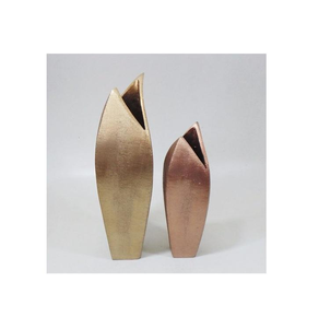 Hot Selling Cast Aluminium Flower Vase Modern <b>Table</b> Vase Aluminium Modern Flower Vase <b>for</b> Home Office Living Room Decor - Product Image 4