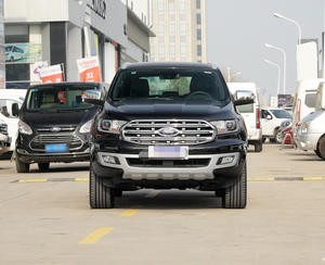 El Más Vendido, Everest Negro Plateado, Auto a Gasolina, 5 Puertas, 7 Asientos - Product Image 2