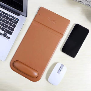 Repose-poignets pour souris en cuir PU avec logo personnalisé imprimé, charge sans fil 15W, 360x160mm, usage bureautique, en stock - Product Image 3