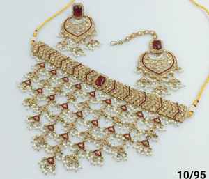 Joyería india tradicional y de moda chapado en oro Motipearl & Kundan con pendiente y conjunto de collar combinado Maagtika para mujer - Product Image 5