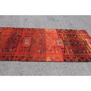 พรมเฮอร์กี ขนาด 3.5x8.7 ฟุต พรมตุรกี พรมลายปะติดสีแดง ทำจากขนสัตว์ - Product Image 3