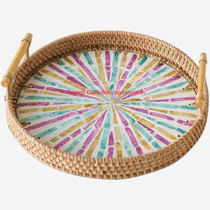 Plateau de service en rotin naturel de qualité supérieure avec incrustation décorative Plateau rond tissé écologique pour la décoration intérieure Plateau de service de cuisine - Product Image 4