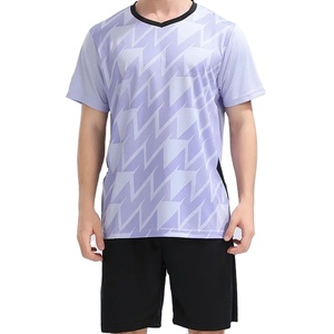 เสื้อฟุตบอลผู้ชายแบบสั่งทำพิเศษ แขนสั้นสไตล์วินเทจ ผลิตจากโพลีเอสเตอร์ 100% ระบายอากาศได้ดี - Product Image 1