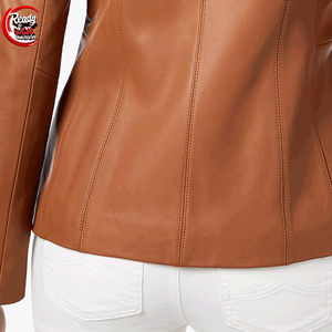 Chaqueta de mujer personalizada de alta calidad, chaqueta de cuero con relleno de algodón y botones de punto con patrón sólido Popular para uso en exteriores - Product Image 6