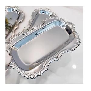 Plateau rectangulaire en métal écologique de luxe pour servir des collations et des desserts - Product Image 5