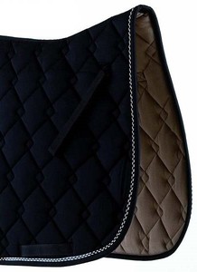 Manta de Silla de Montar Profesional para Doma Clásica, Diseño Elegante, de Polialgodón con Espuma Antideslizante y Funda 100% Algodón Puro - Product Image 2