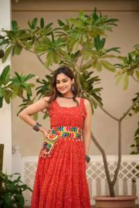 2024 été nouvelle mode filles longue grande taille col rond Foux georgette bandhni imprimer mariage plage formel parole longueur vêtements - Product Image 3