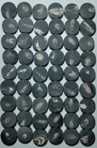Boutons en corne de buffle écologiques de style animalier naturel, noirs, faits à la main pour vêtements et artisanat - Product Image 2