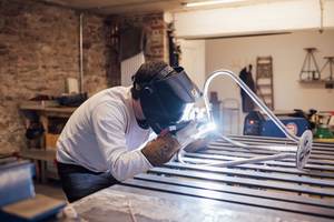 Solutions pour petits espaces Décoration industrielle sur mesure Finitions et coloris sur mesure Meubles en métal Services de design - Product Image 6