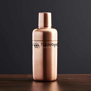 Bouteille en cuivre sophistiquée pour les utilisateurs recherchant la pureté et le style bien-être traditionnel et l'élégance moderne Tradebyd - Product Image 2
