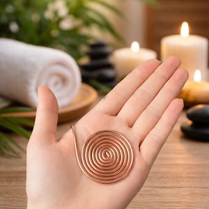 Spirale en cuivre pour la guérison énergétique, le Reiki, la guérison des chakras, accessoire de méditation, guérison spirituelle - Product Image 1