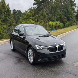 BMW 530i xDrive 2023, tracción en las cuatro ruedas, motor de 1-4 cilindros, sedán automático/sedán de 5 asientos. - Product Image 5