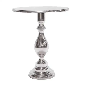 Table d'appoint ronde en métal décorative de style classique et élégant, fabriquée en aluminium plaqué nickel, nouvelle table de salon, design artisanal - Product Image 1