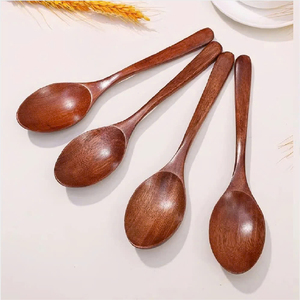 Cuchara de madera de bambú reutilizable ecológica de tendencia de fábrica de Vietnam cuchara de madera para servir hecha a mano para viajes y estadía en el hogar - Product Image 1