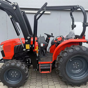Tractor Kubota L1-452 S (L1452) usado, de 45 hp, con tracción en las cuatro ruedas, incluye cargador frontal con articulación paralela. - Product Image 1