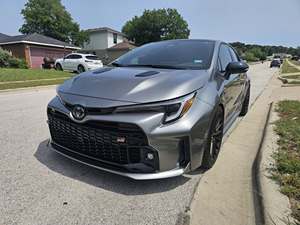 Buena Oferta para Toyota GR Corolla Circuit Edition 2023, Transmisión Manual de 6 Velocidades, Tracción en las Cuatro Ruedas, Motor Turbo de 3 Cilindros y 300 hp - Product Image 4