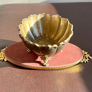 Soporte de chocolate de calidad superior con bola de cristal Soporte de chocolate para servir chocolate y servir postres Artículos de mesa - Product Image 1