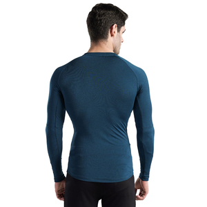 เสื้อรัดรูประบายอากาศขายดีสำหรับผู้ชาย & เสื้อรัดรูปแขนสั้นใส่ได้ทั้งชายและหญิงพร้อมตัวป้องกันแห้งเร็วและ UPF50 + - Product Image 3