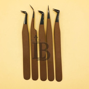 แหนบต่อขนตา โลโก้ฟรี ปลายไฟเบอร์ แหนบขนตามิงค์ จับแน่น แยกเส้นได้ดี ด้ามจับเพชร - Product Image 5