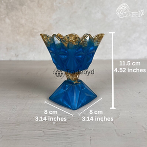 Brûleur Mabkhar artisanal en résine et bois au design élégant idéal pour les parfums et la décoration intérieure par Tradebyd - Product Image 2