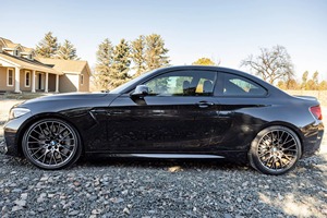 BMW M2 Competition Coupé 2020 Certificado, Seminuevo, Transmisión Manual, Tracción Trasera, Motor Turbo, Asientos de Cuero, Control de Crucero Adaptativo, Color Oscuro - Product Image 2