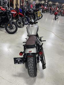 ขายมอเตอร์ไซค์ใหม่แบบประมูลปี 2022 รุ่น Scout Bobber Sixty (ABS) ความเร็วสูงสุดมากกว่า 80 กม./ชม. กำลังไฟ 1001-2000 วัตต์ พร้อมเงินดาวน์ - Product Image 4