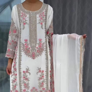 Derniers tissus blancs Kurti Palazzo Collection Heavy Faux Georgette avec une belle séquence de broderie et un travail de fil pour les femmes - Product Image 1
