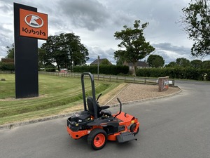 Kubota เครื่องตัดหญ้าดีเซล Z1-421รถยนต์มือสอง - Product Image 4