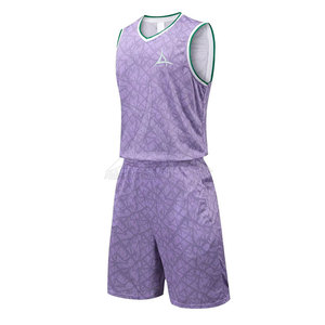 Uniforme de basketball respirant sur mesure de haute qualité, au design optimal, grande taille, à manches courtes, pour l'extérieur, en polyester - Product Image 1